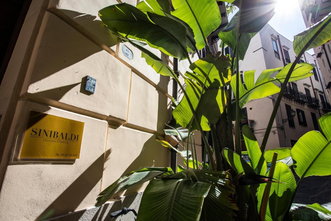 Dimora Sinibaldi Bed and breakfast 2*